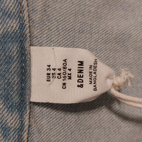 Beautiful Embroidered Denim Jacket - Picture 8 of 8